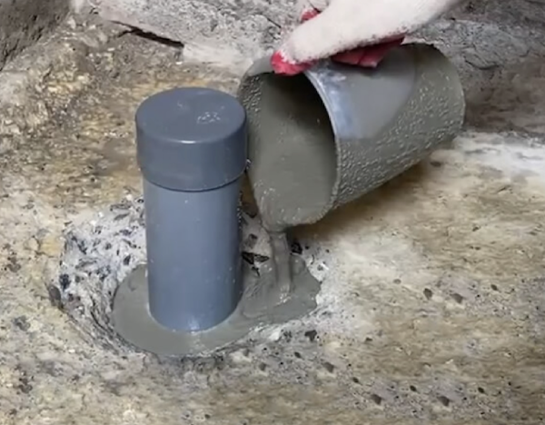 Chống thấm cổ ống xuyên sàn